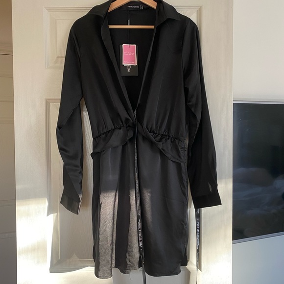Pretty Little Thing Satin Black Long Sleeve Dress - Picture 1 of 5